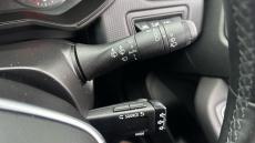 Renault Clio 1.0 TCe 90 Iconic 5dr Petrol Hatchback